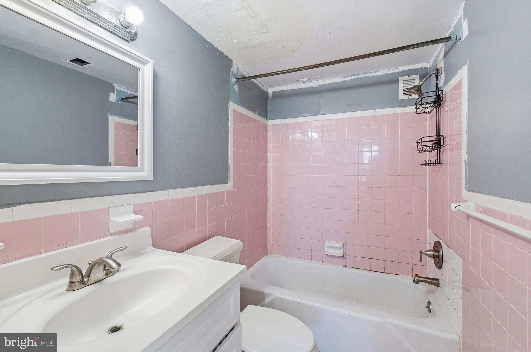 3450 TOLEDO TERRACE 609