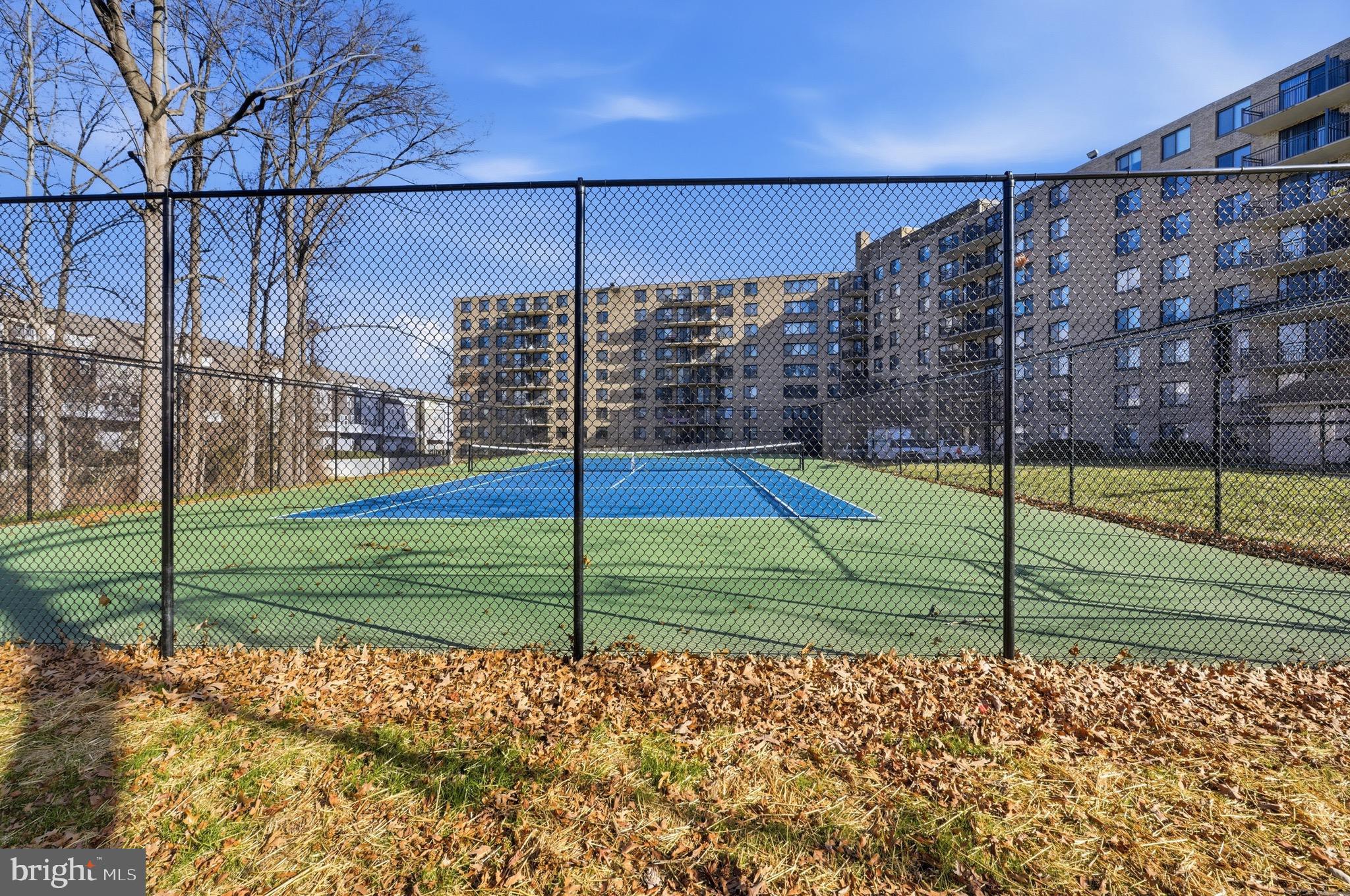 3450 TOLEDO TERRACE 609