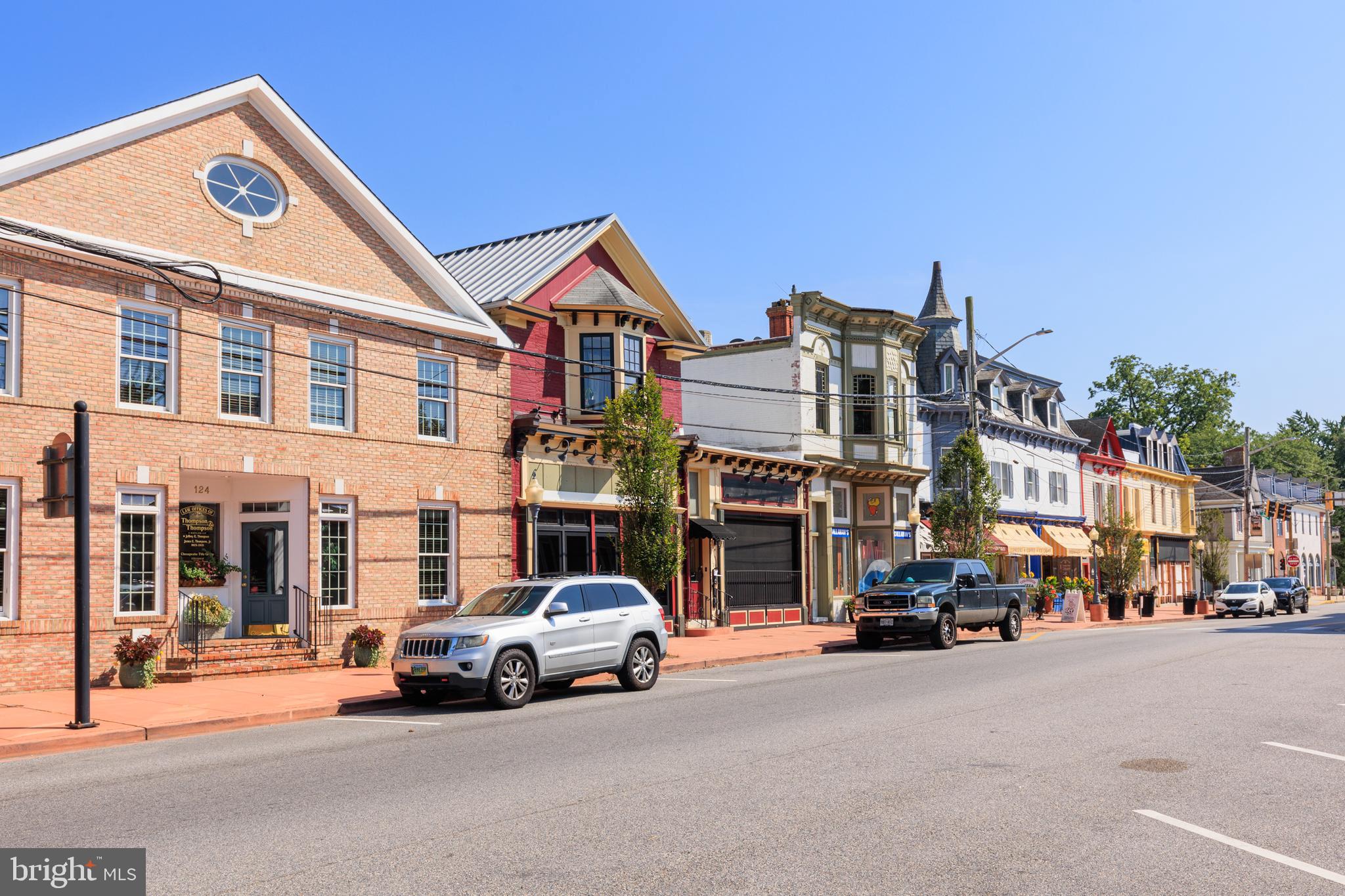317 CHESTERFIELD AVENUE