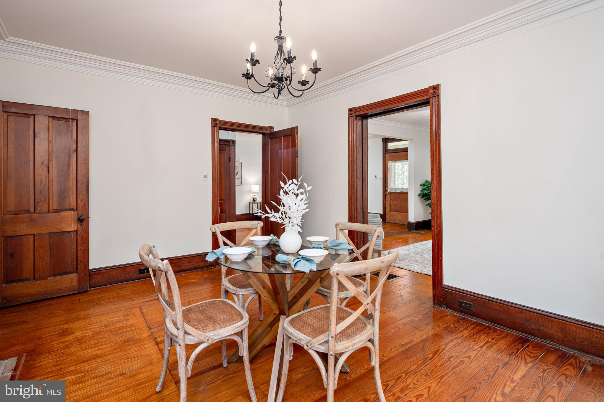 317 CHESTERFIELD AVENUE