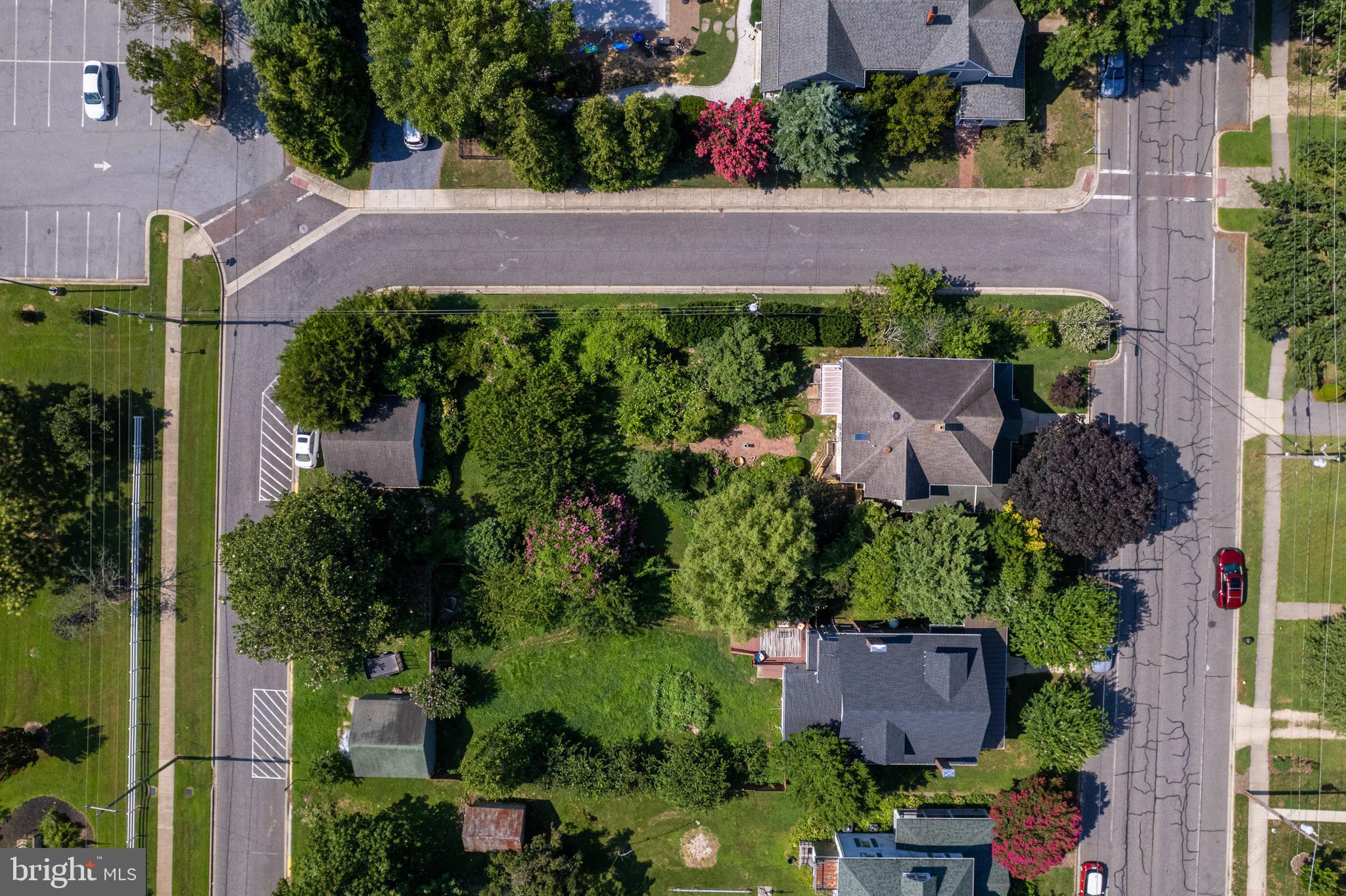 317 CHESTERFIELD AVENUE