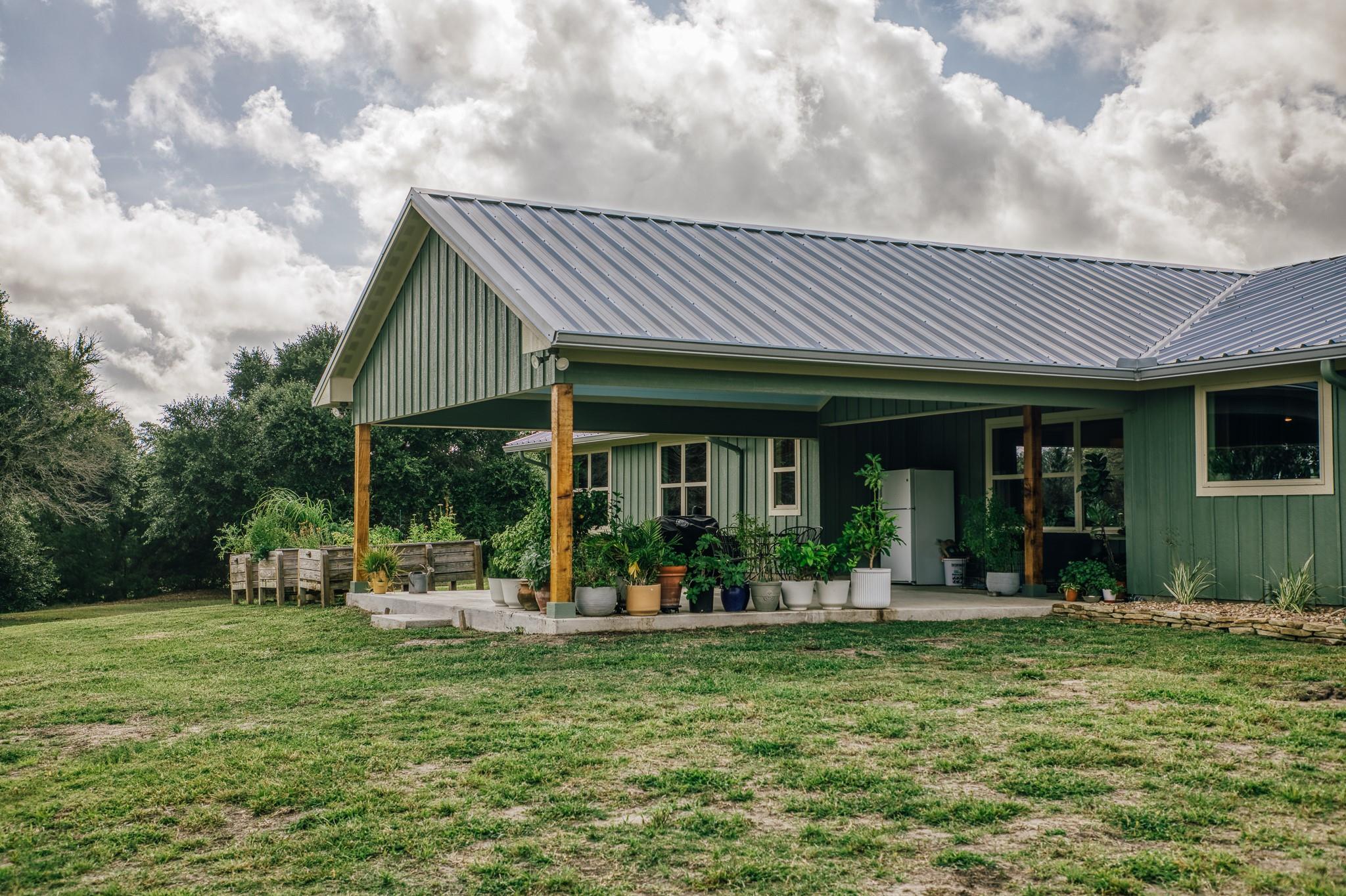4601 Fm 390 E