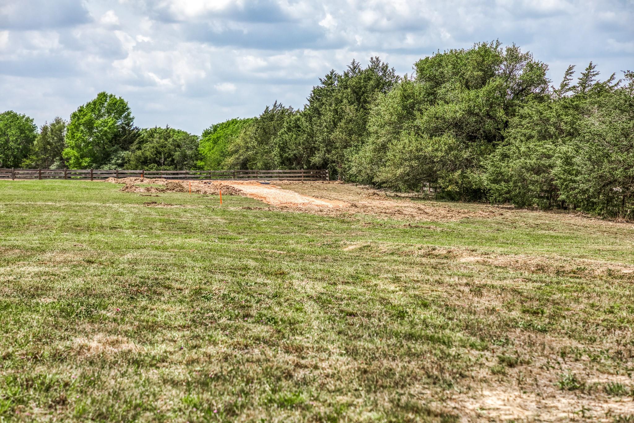 Parcel 1 - Fm 1697