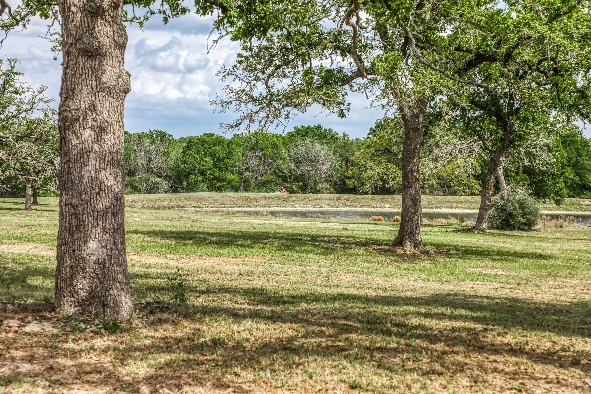 Parcel 5 - Fm 1697