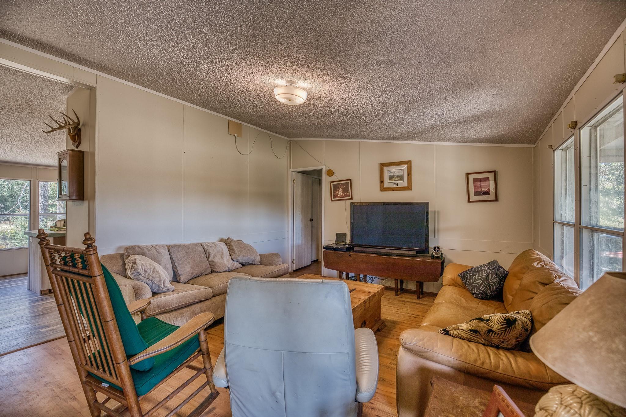 7266 County Road 449