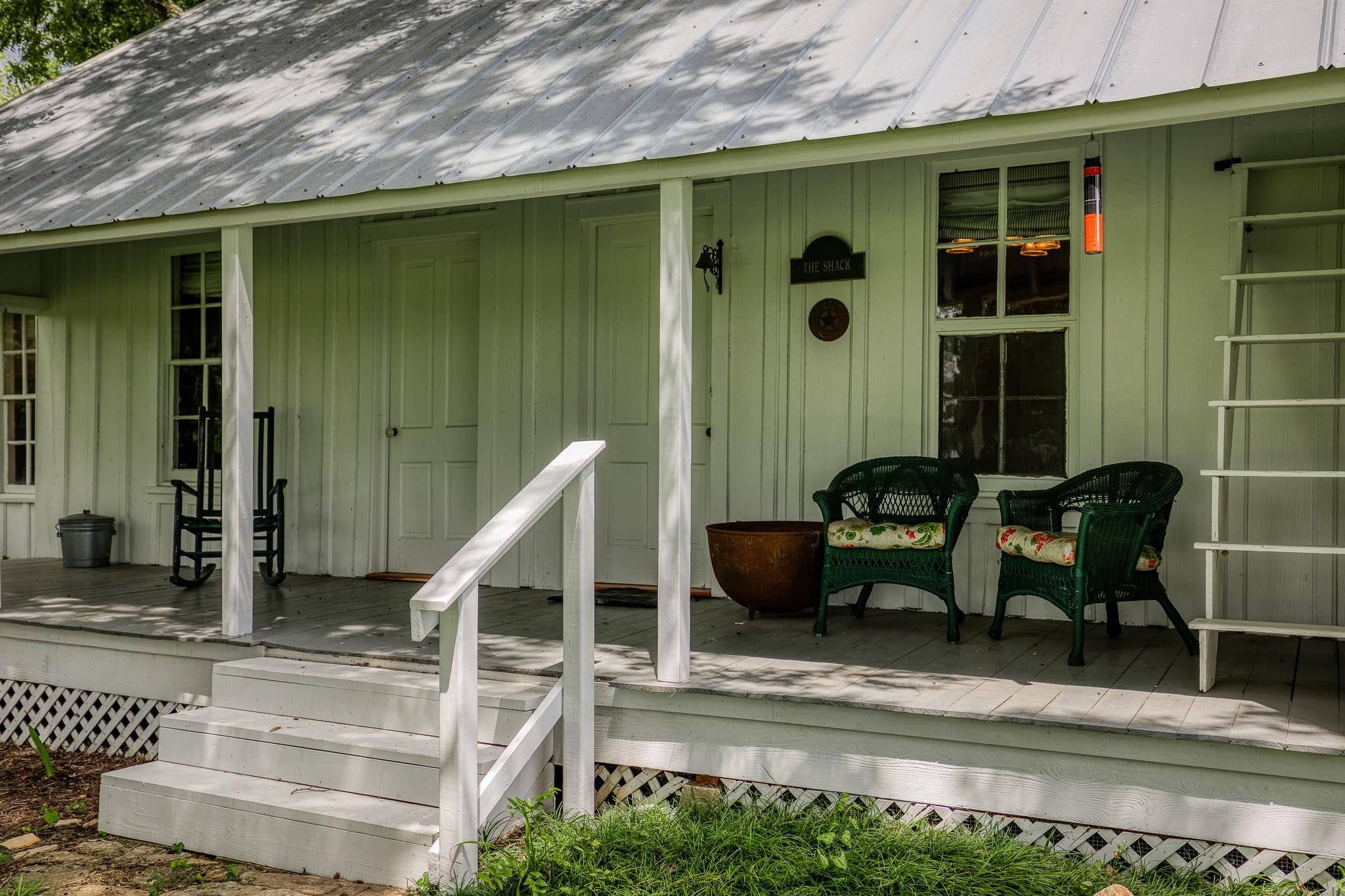 Tract 4 Artesian Park Lane