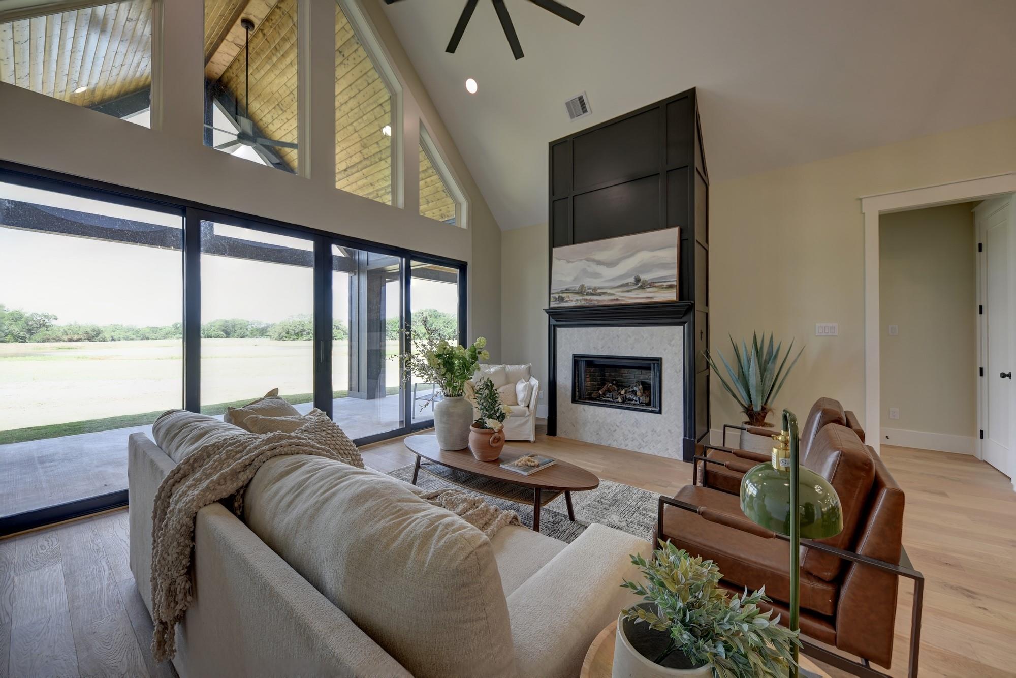 Tract 6,7,8 Fieldcrest Ln