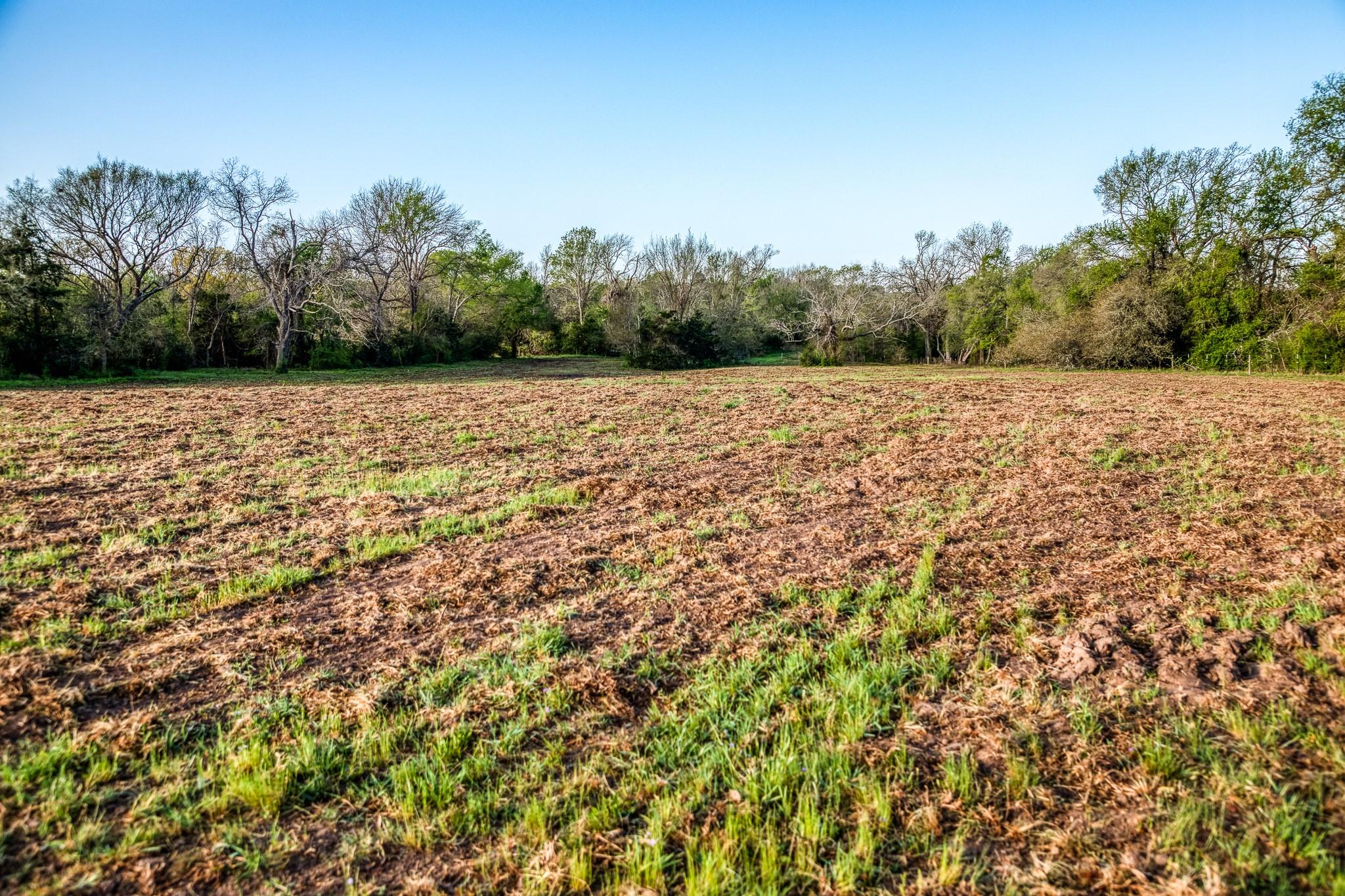 Tract 6,7,8 Fieldcrest Ln