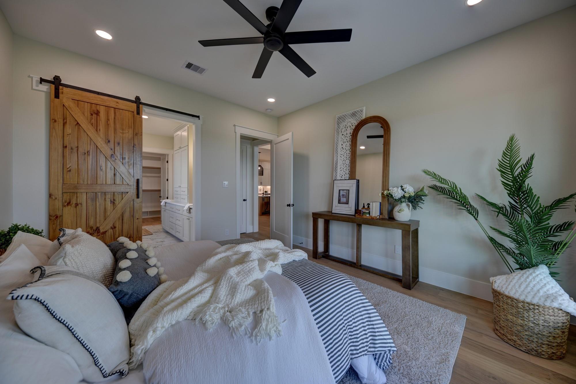 Tract 6,7,8 Fieldcrest Ln