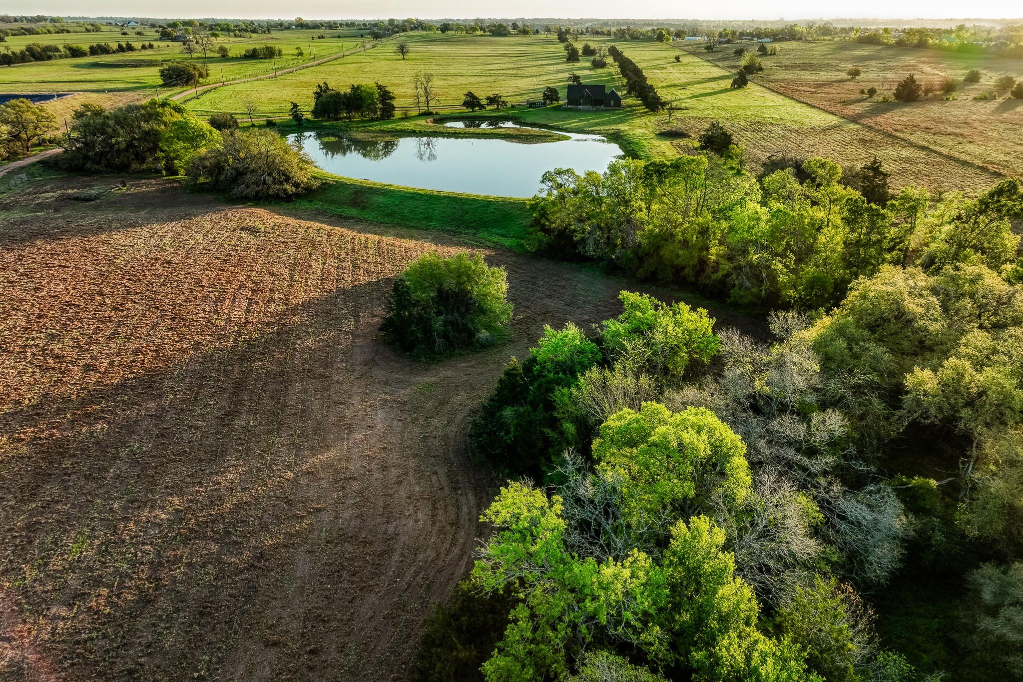 Tract 6,7,8 Fieldcrest Ln