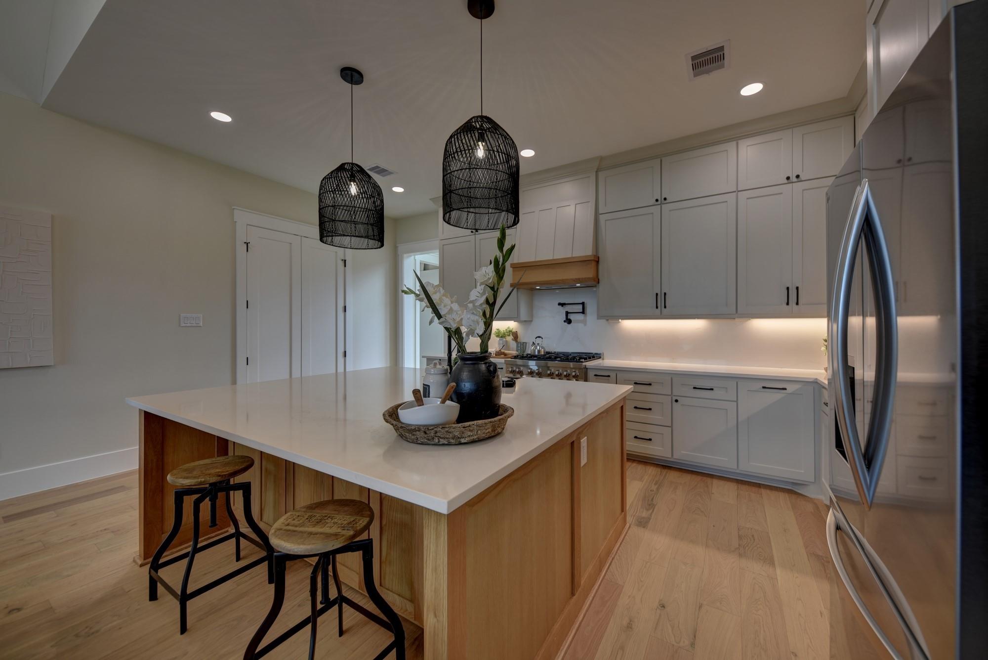Tract 6,7,8 Fieldcrest Ln