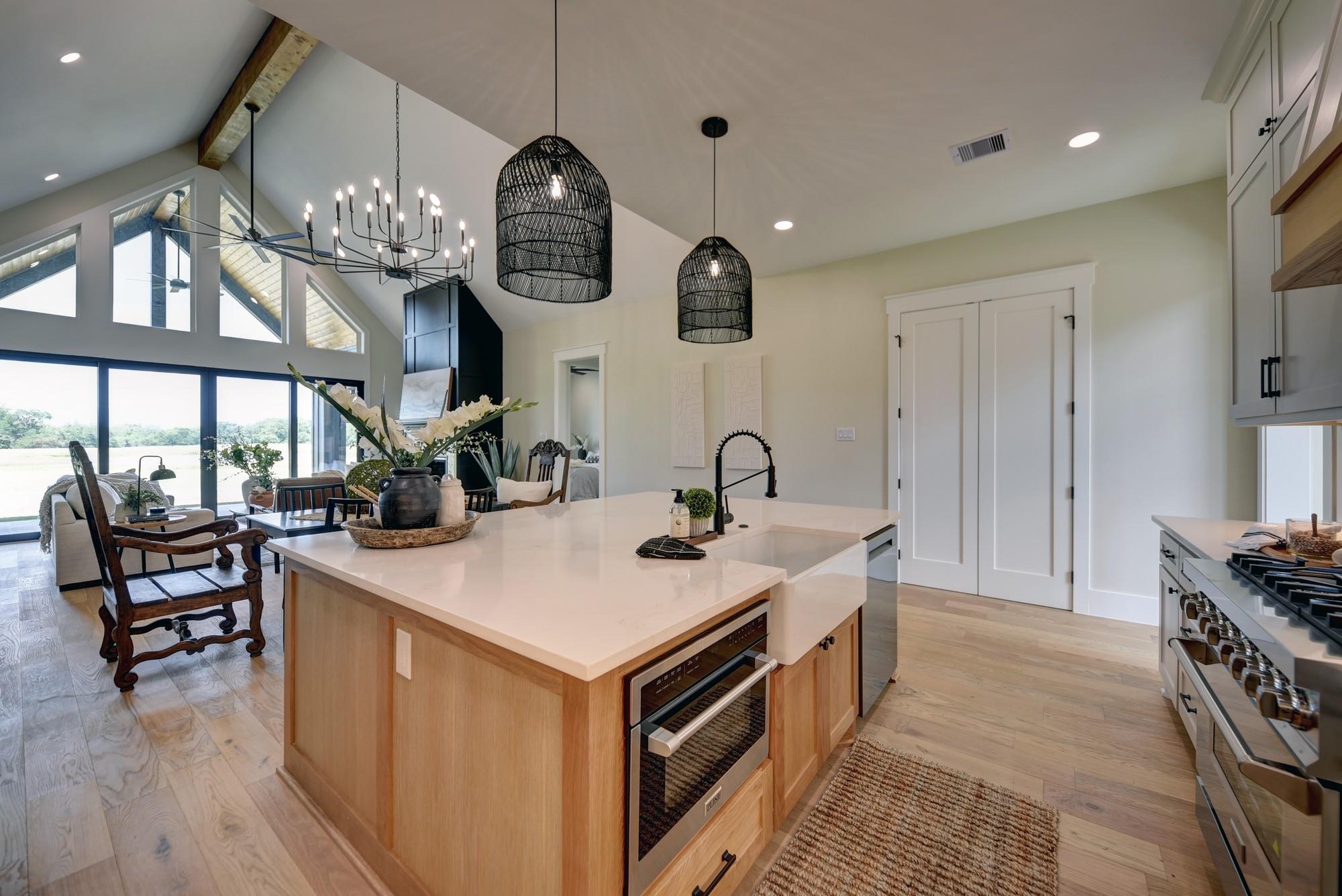 Tract 6,7,8 Fieldcrest Ln