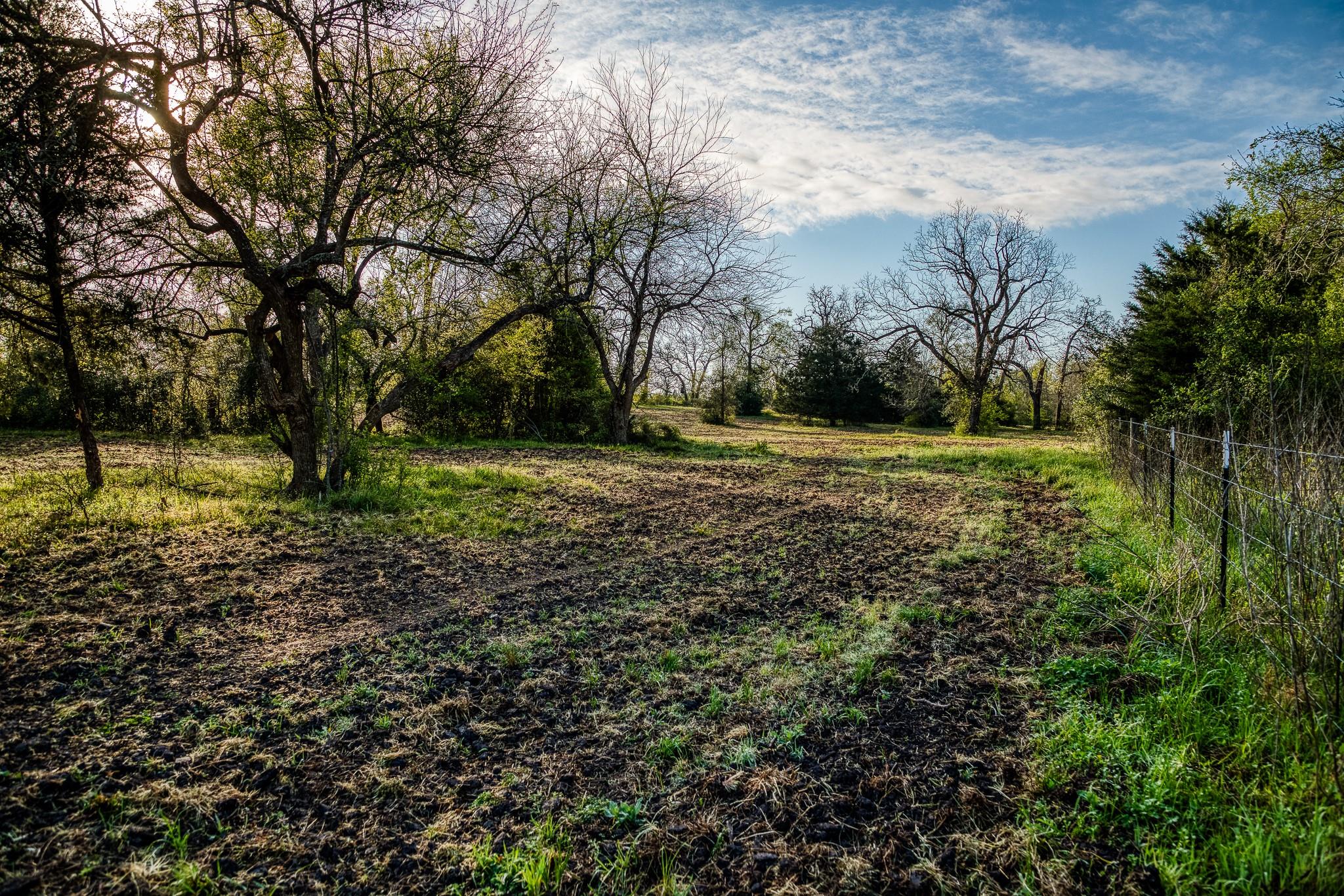 Tract 6,7,8 Fieldcrest Ln