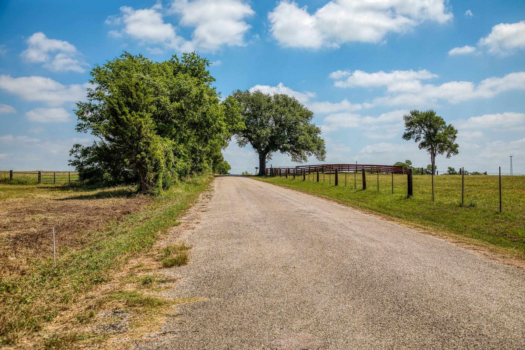 Tract 3 Artesian Park Ln