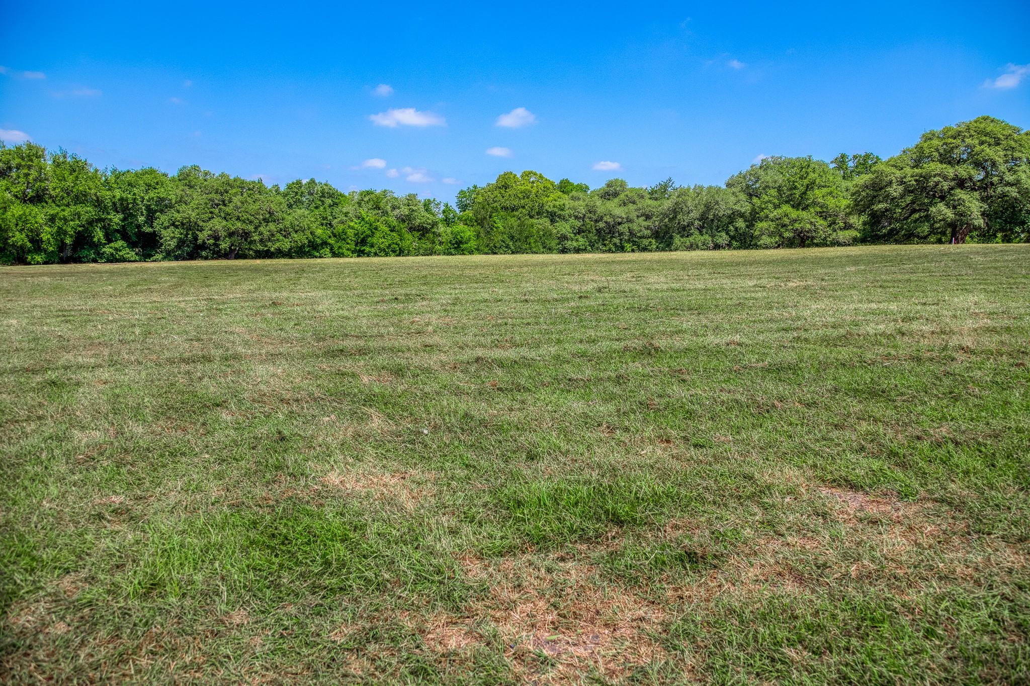 Tract 3 Artesian Park Ln