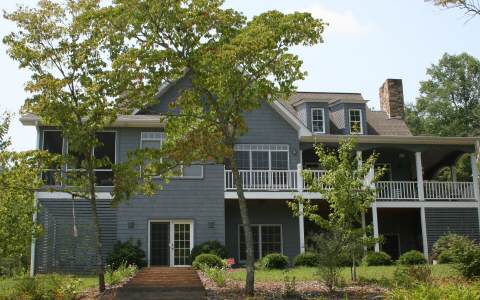 3574 Davenport Hills Drive