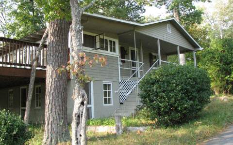 8274 Lake View Circle