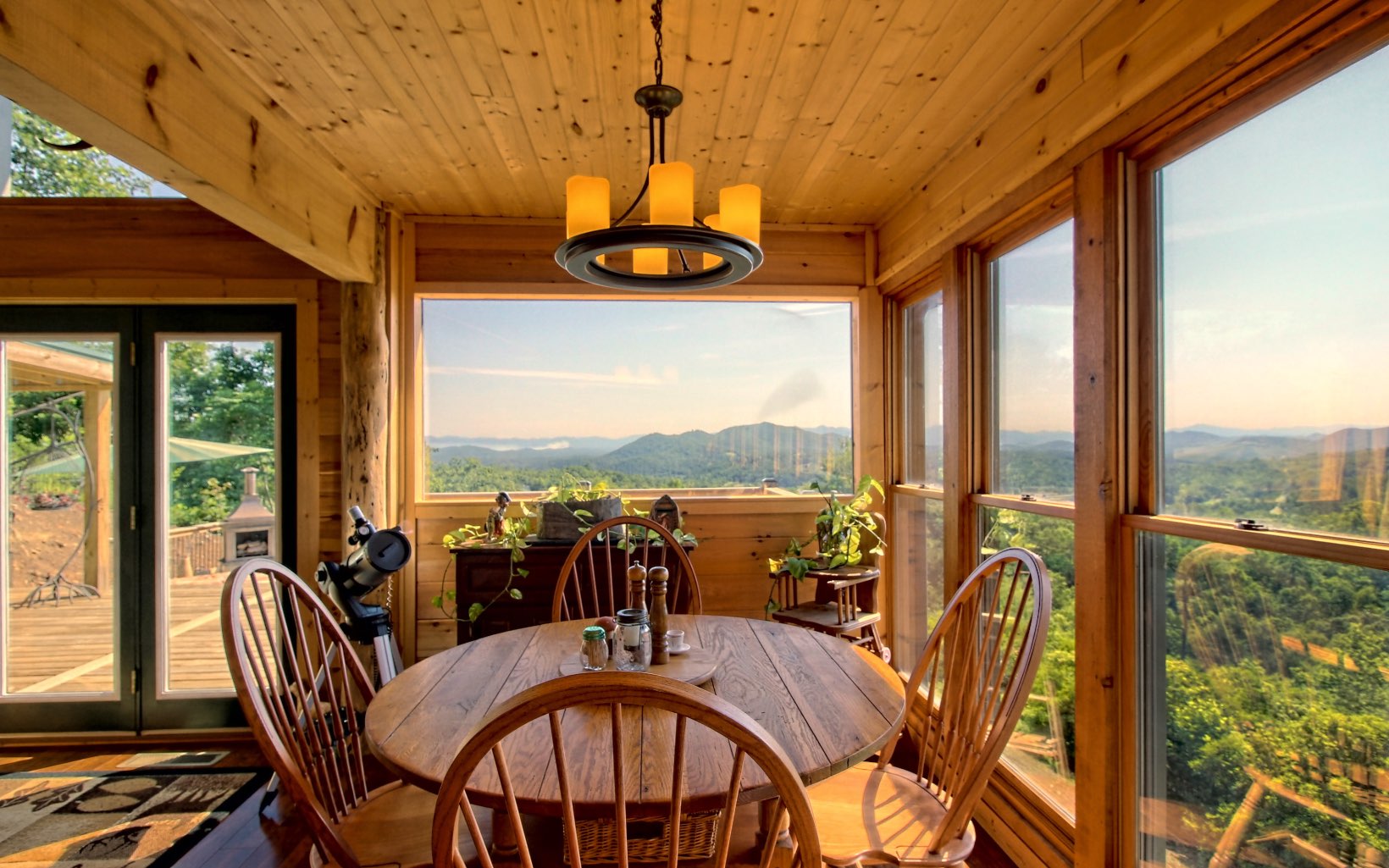 27 Forest Edge Drive