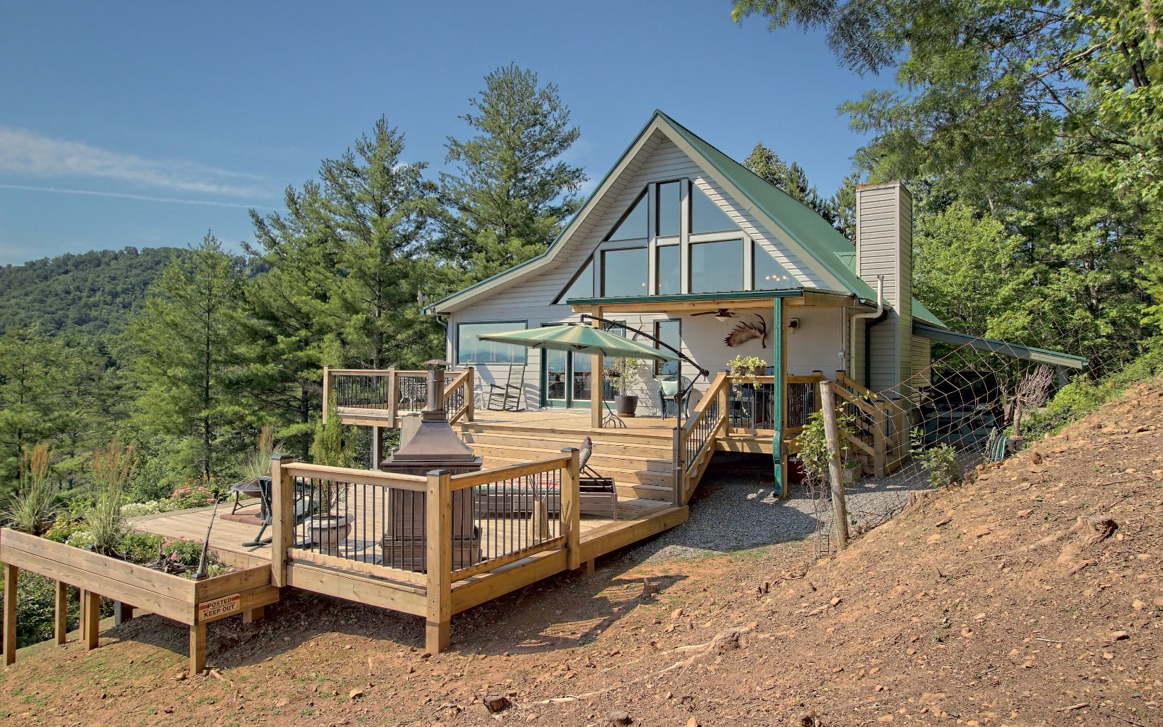 27 Forest Edge Drive