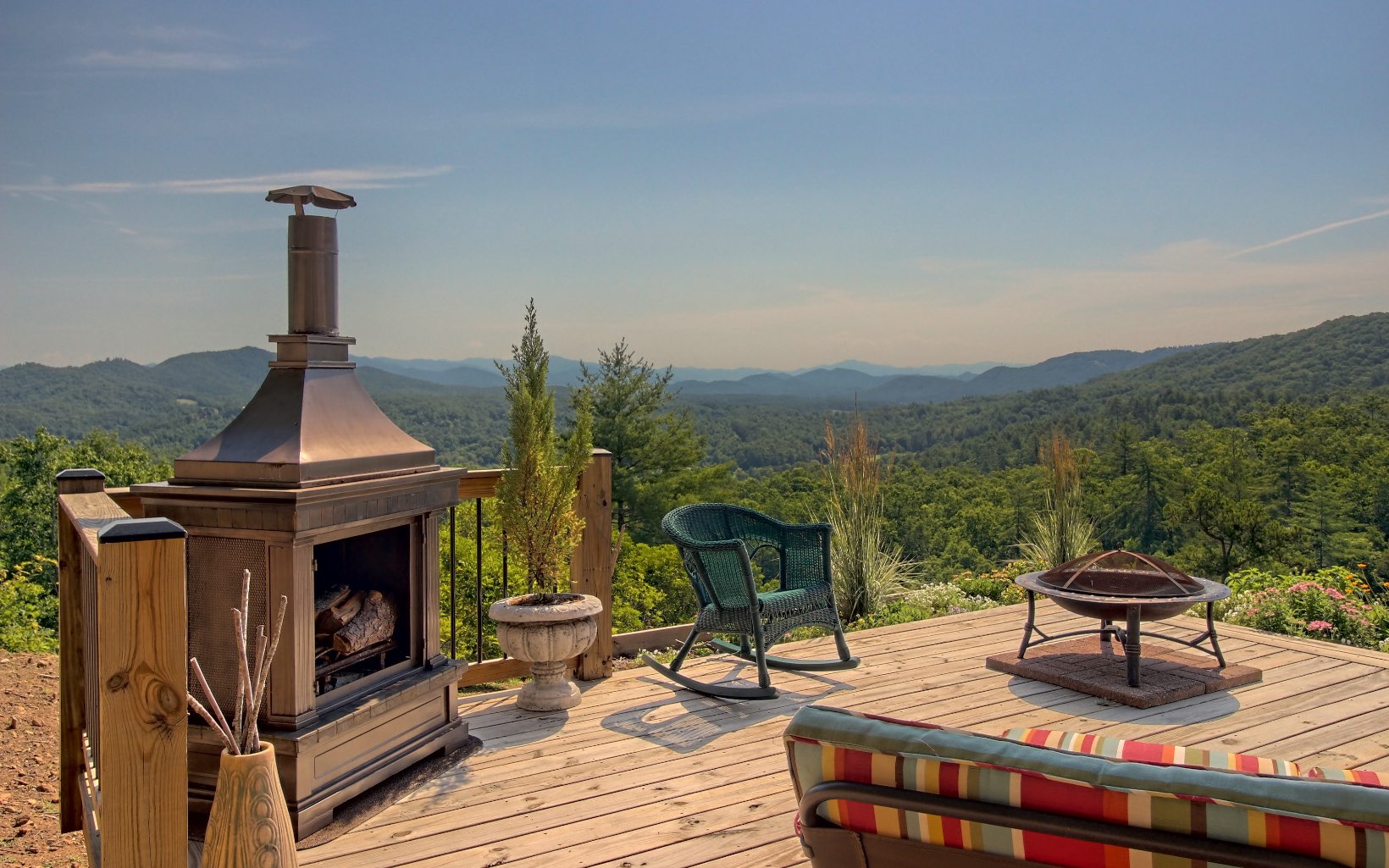 27 Forest Edge Drive