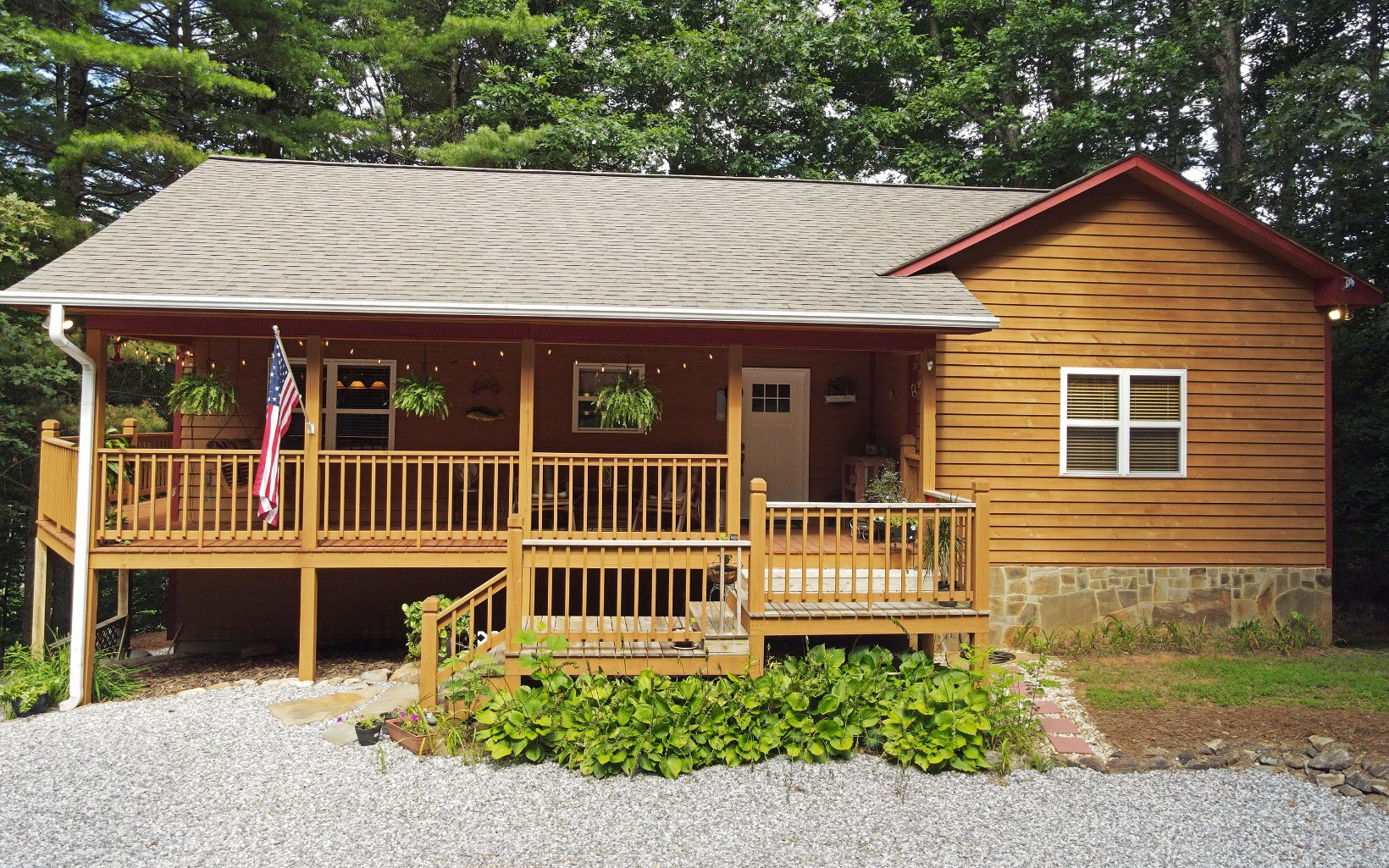 45 Middle Creek Road