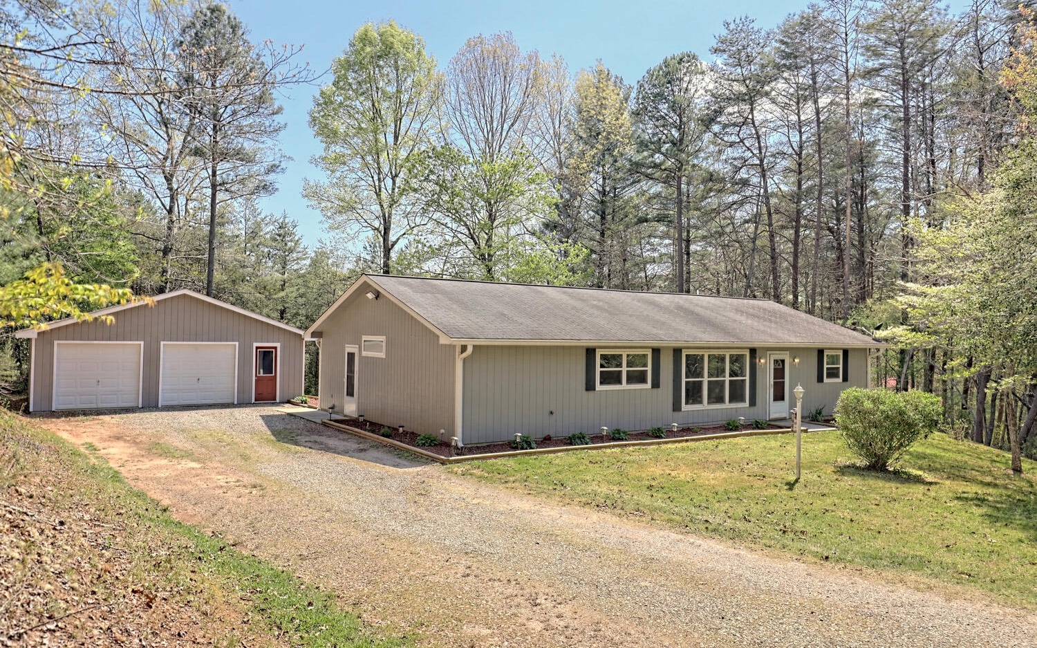 295 Stablegate Drive