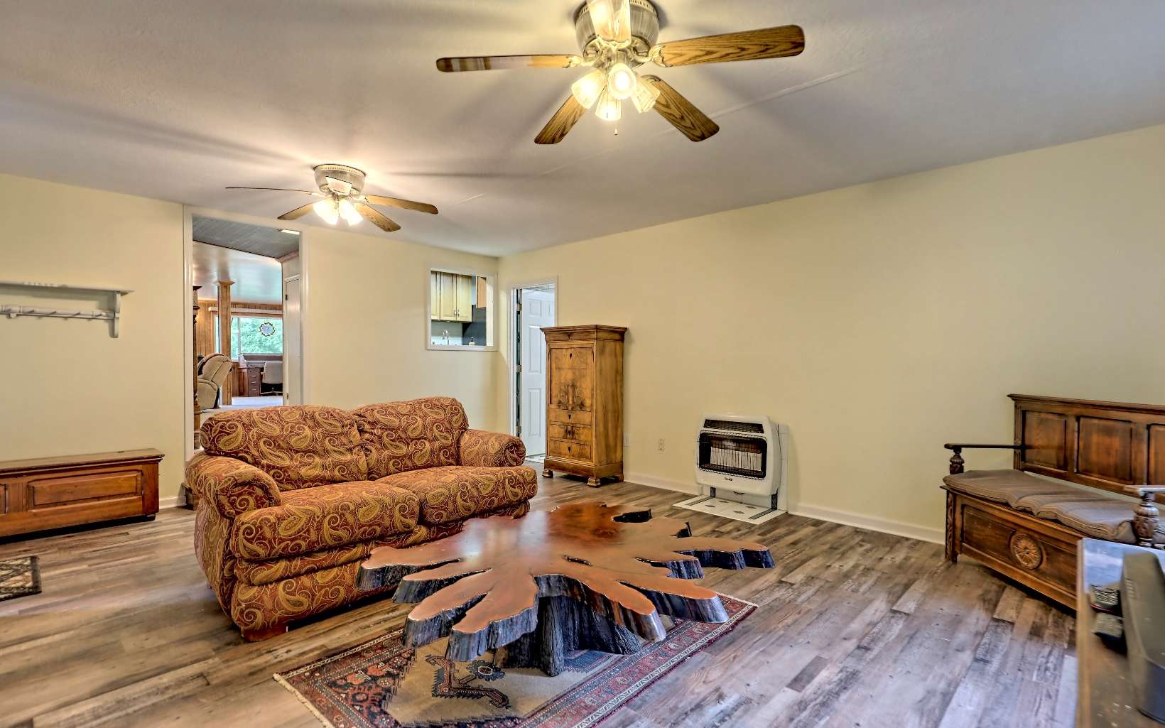 9596 Tusquittee Road