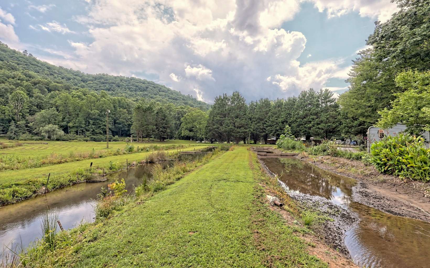 9596 Tusquittee Road