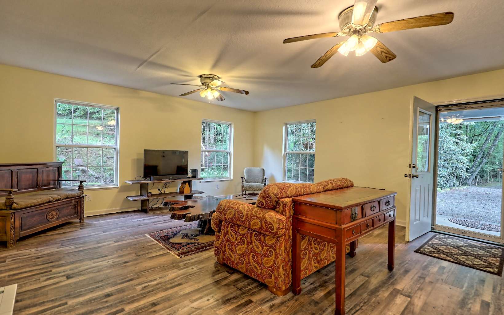 9596 Tusquittee Road