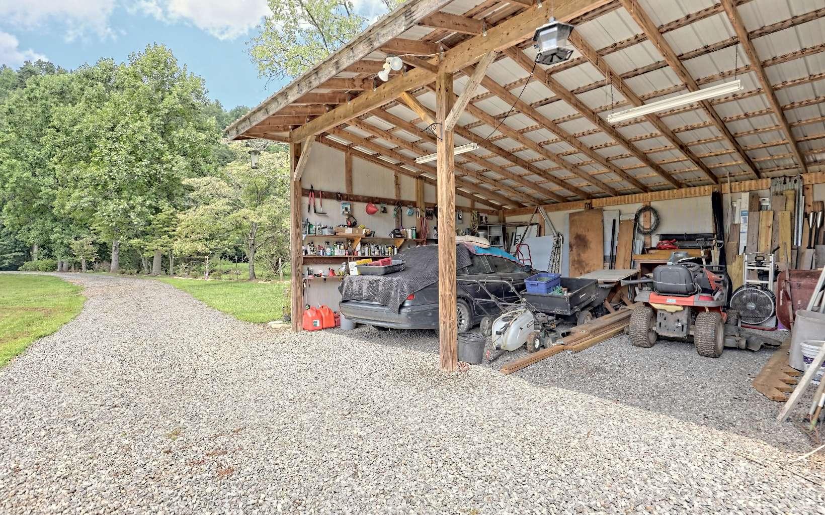 9596 Tusquittee Road