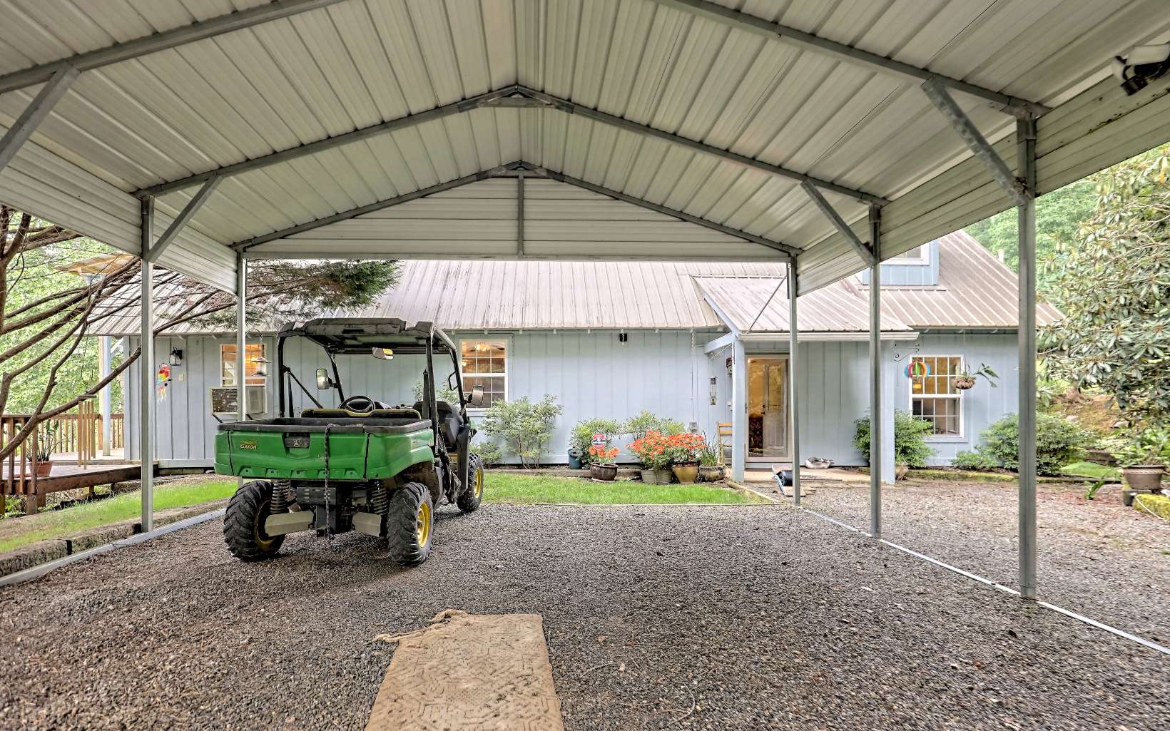 9596 Tusquittee Road