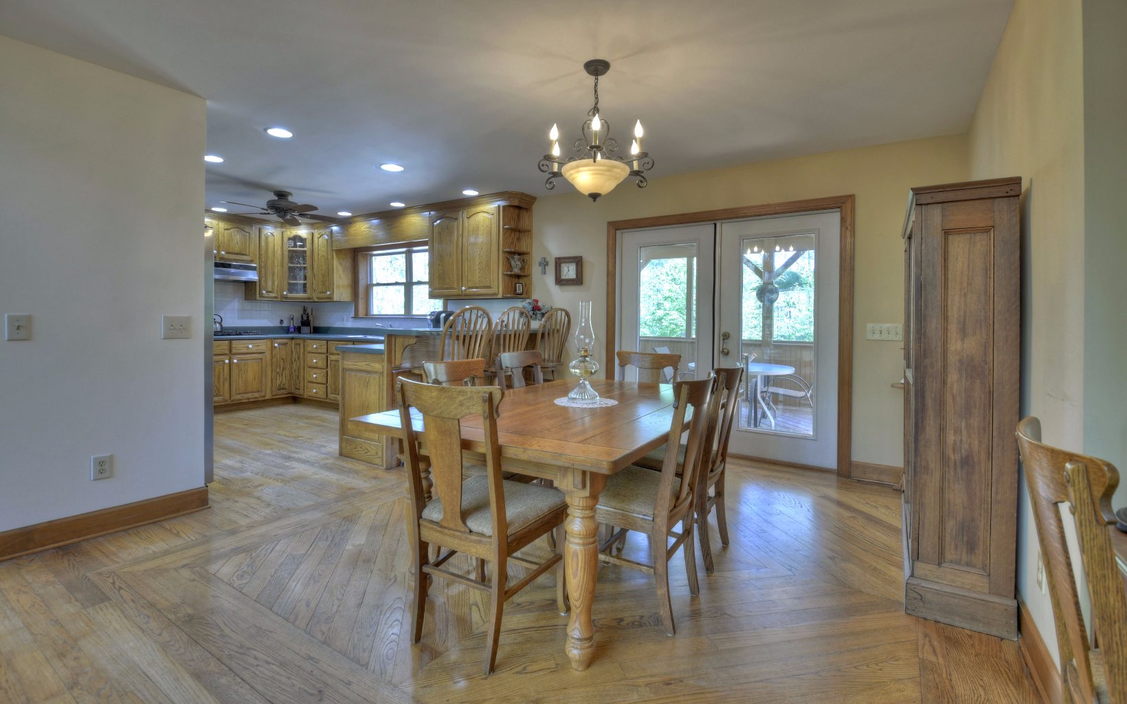 1131 E Pine Ridge Road