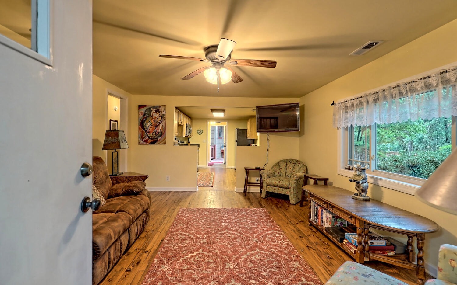 454 Hiawassee River Road