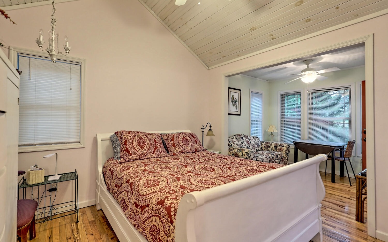 454 Hiawassee River Road