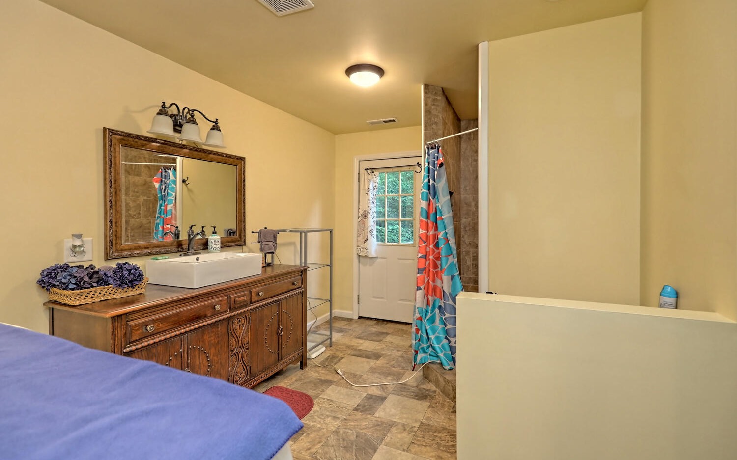 454 Hiawassee River Road