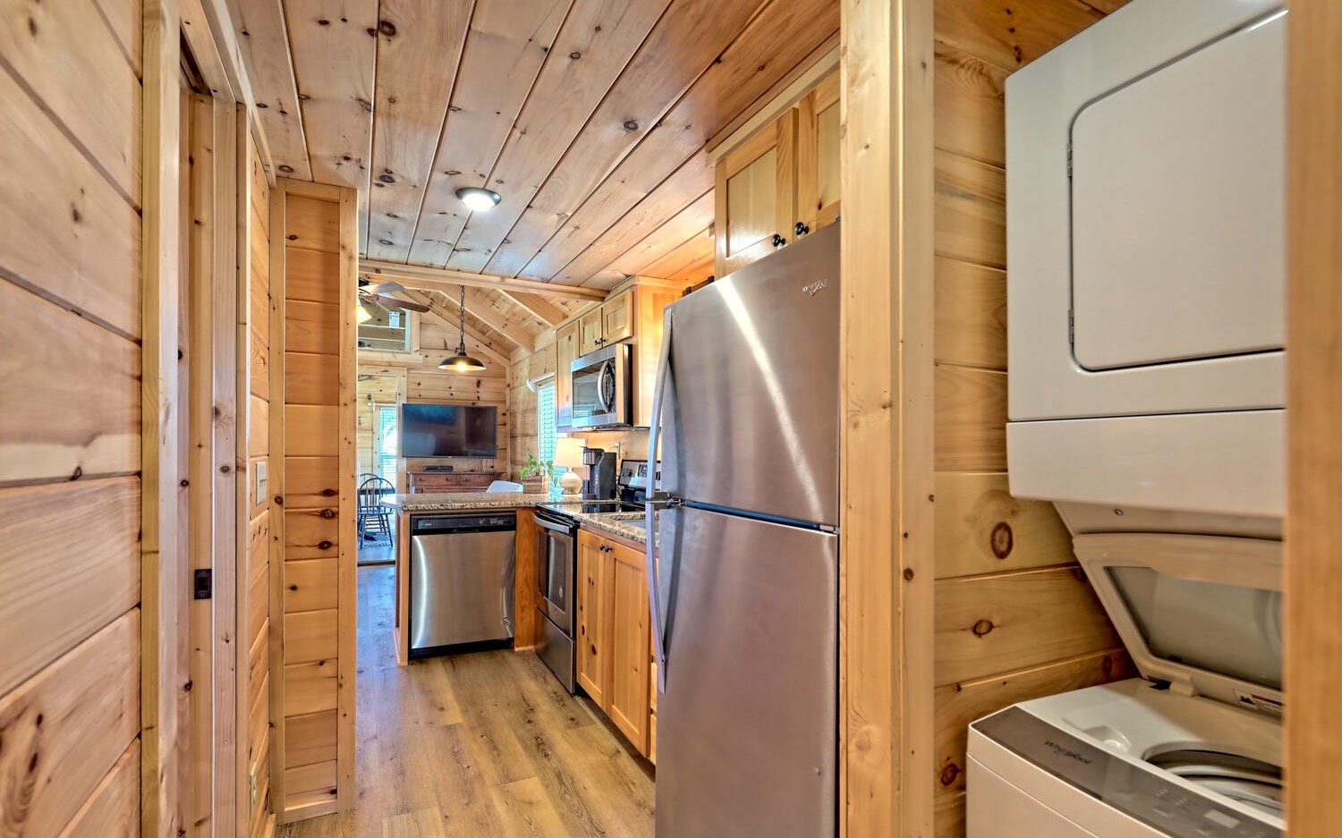 515 Golden Nugget Road