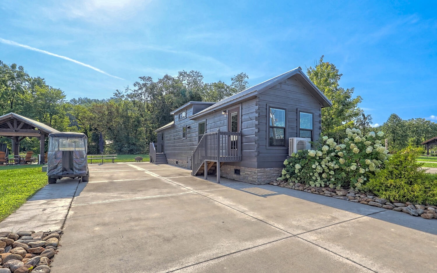 515 Golden Nugget Road