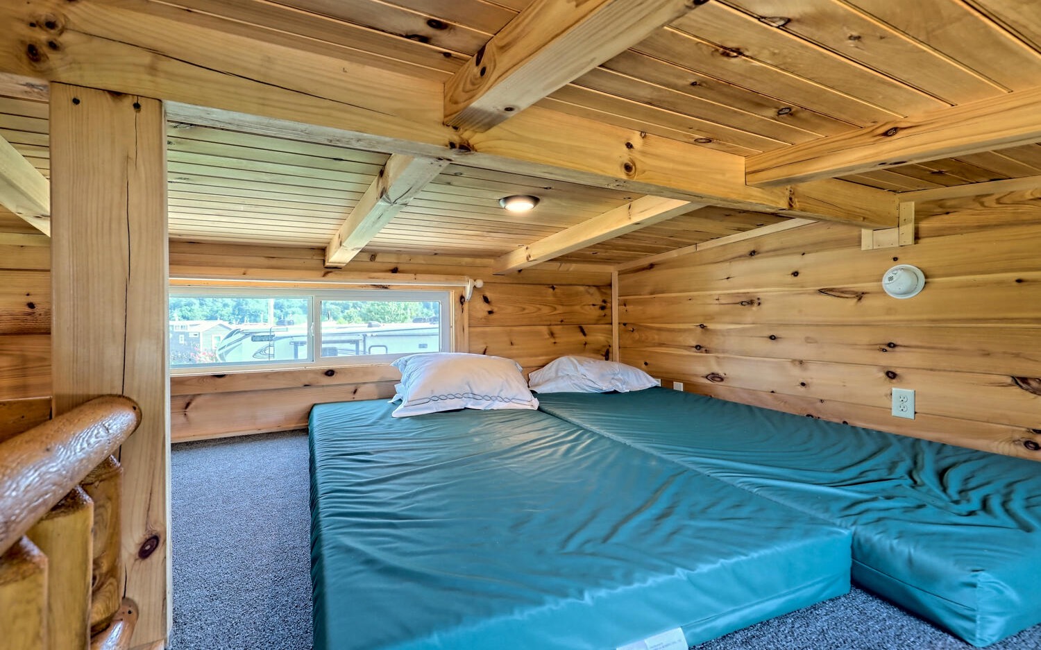 515 Golden Nugget Road