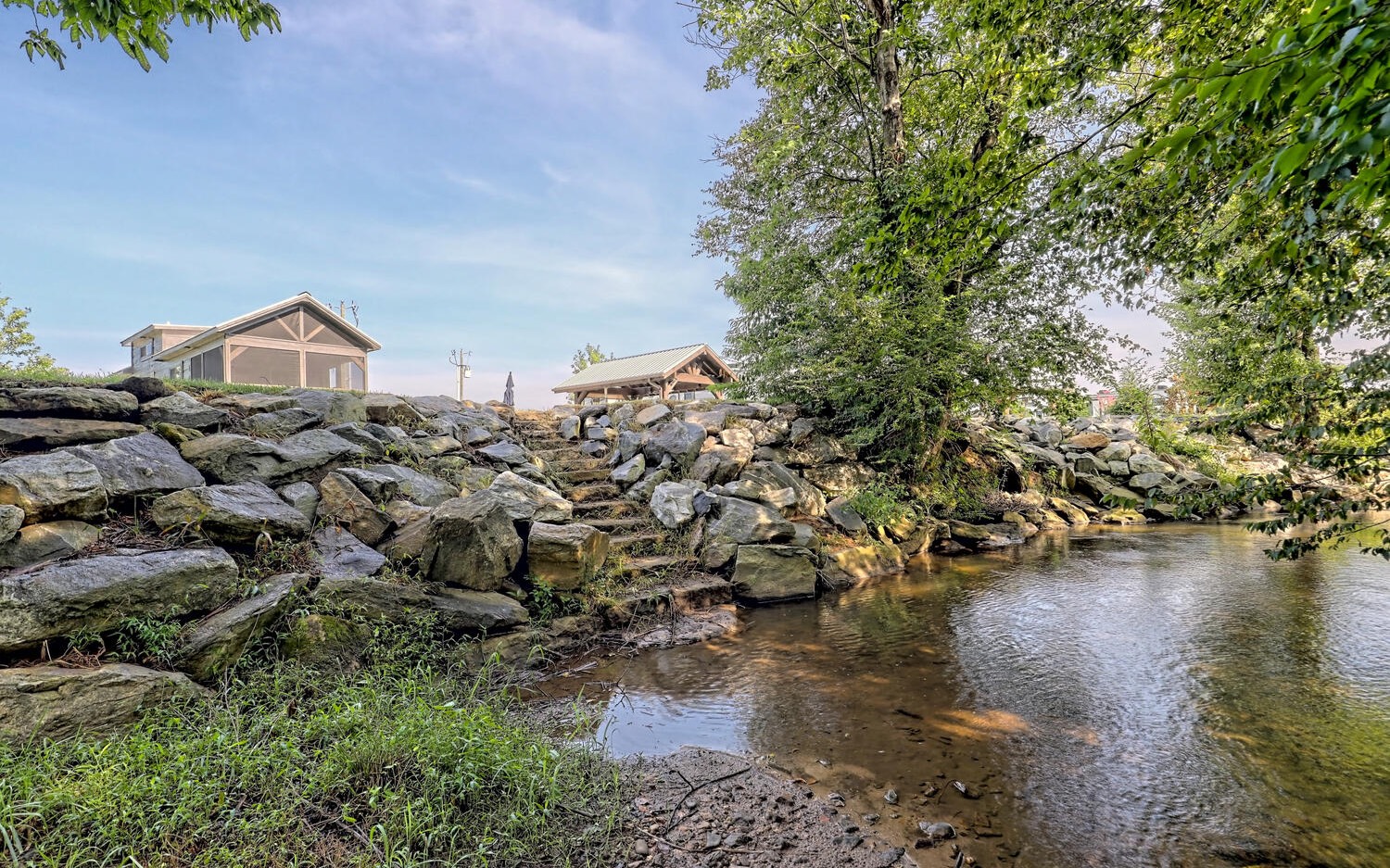 515 Golden Nugget Road