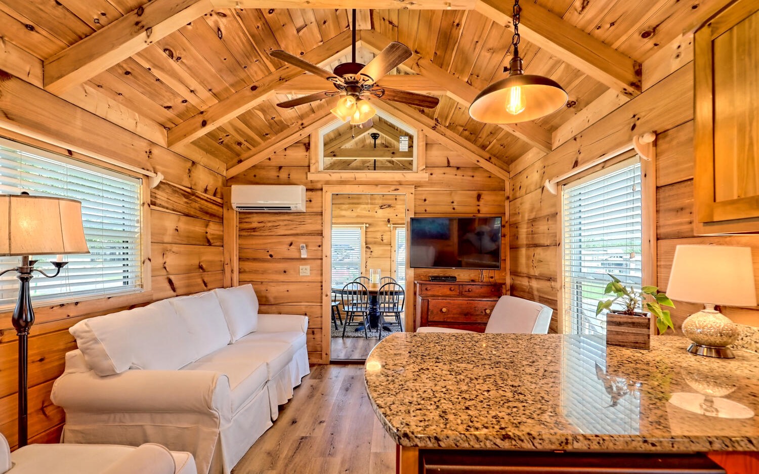 515 Golden Nugget Road