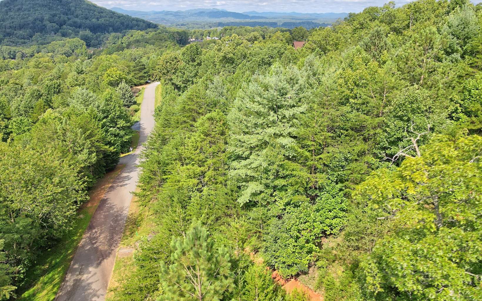 111 Four Seasons Landing