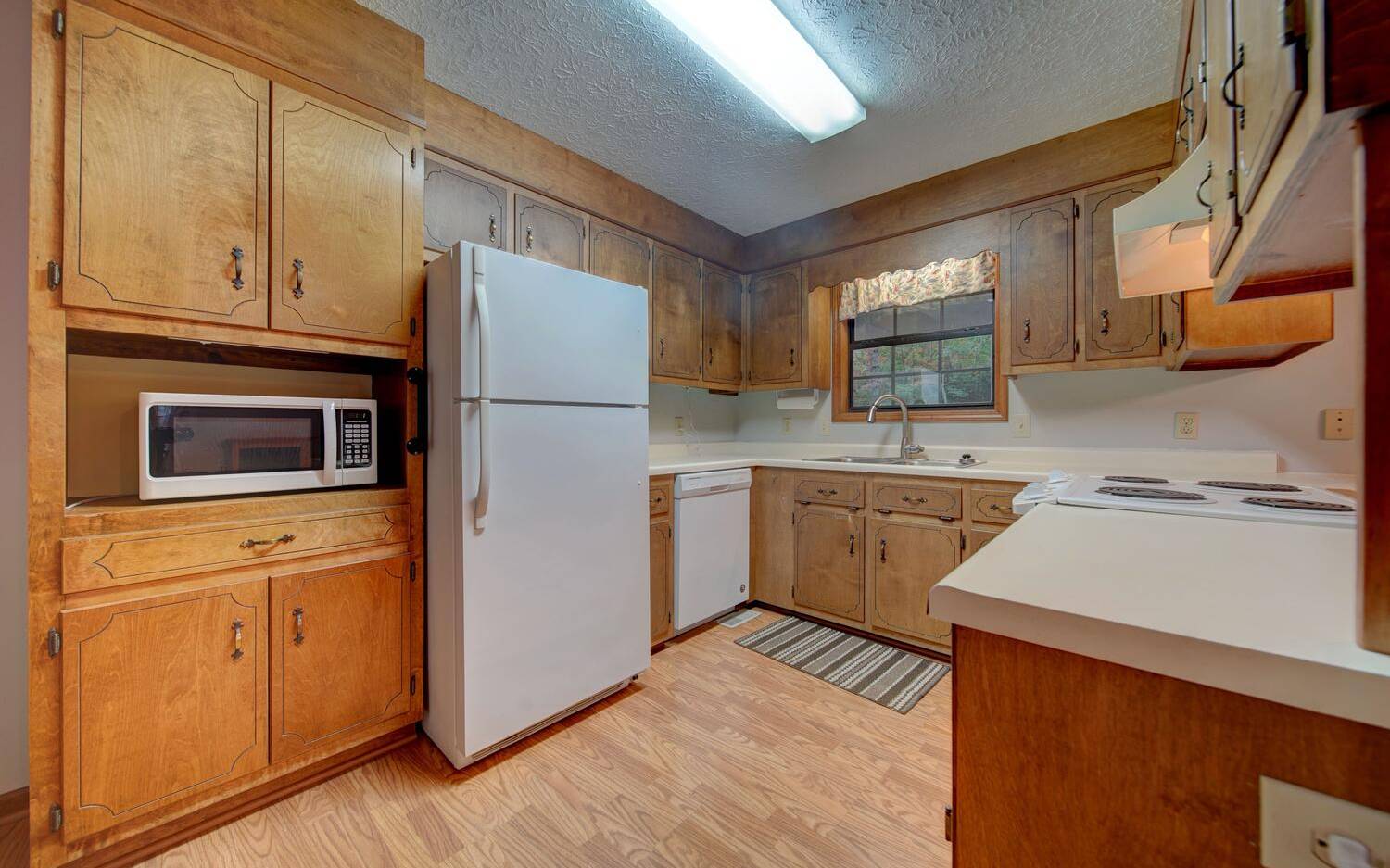 660 Wesley Mountain Drive