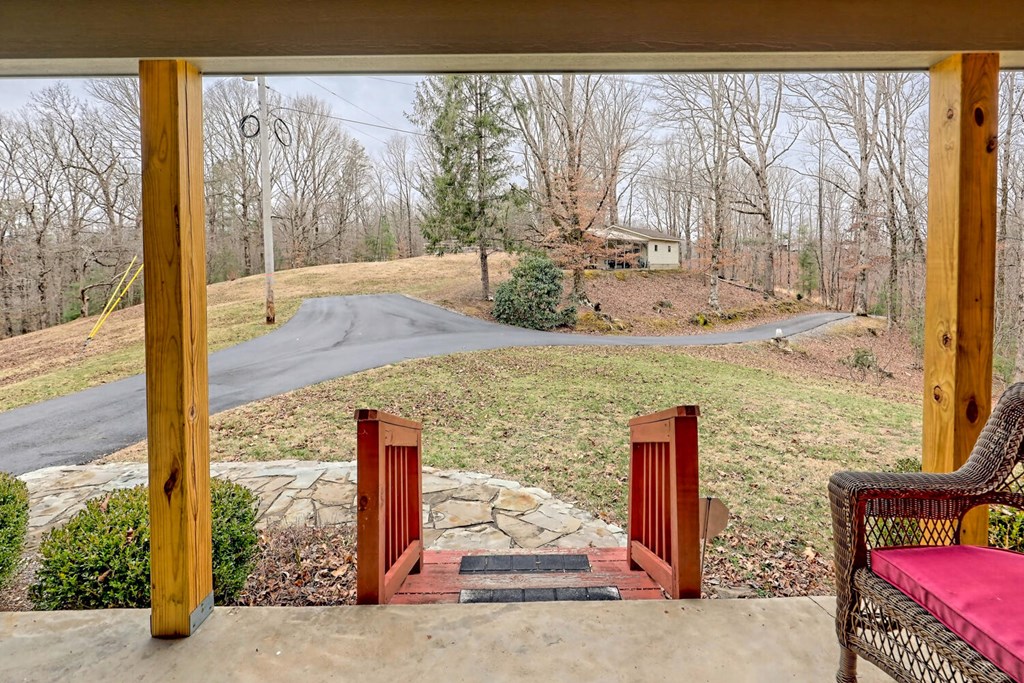 6074 Fires Creek Road