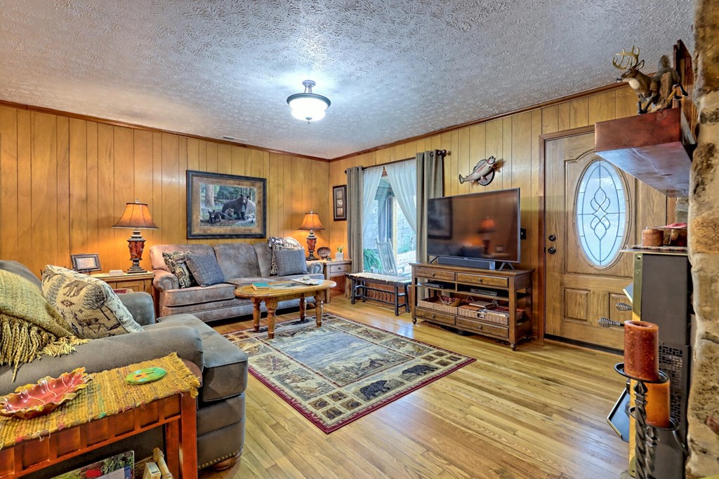 6074 Fires Creek Road