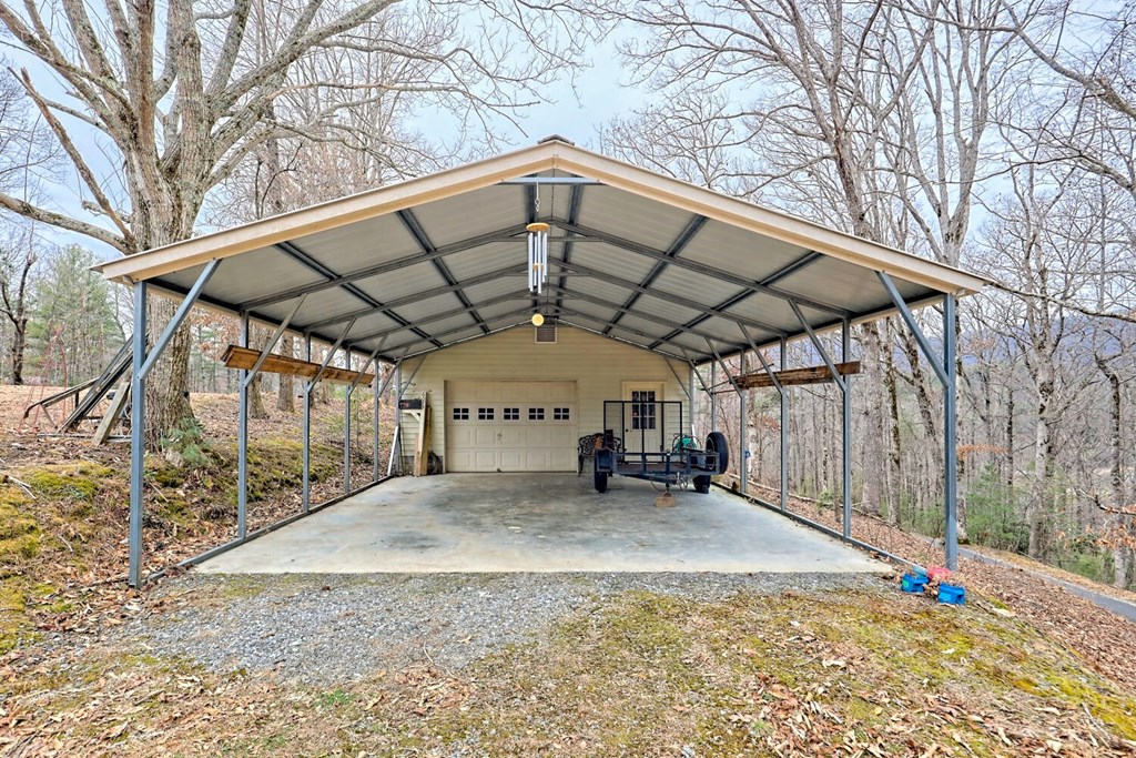 6074 Fires Creek Road