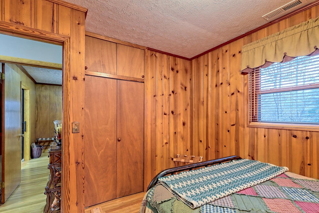 6074 Fires Creek Road