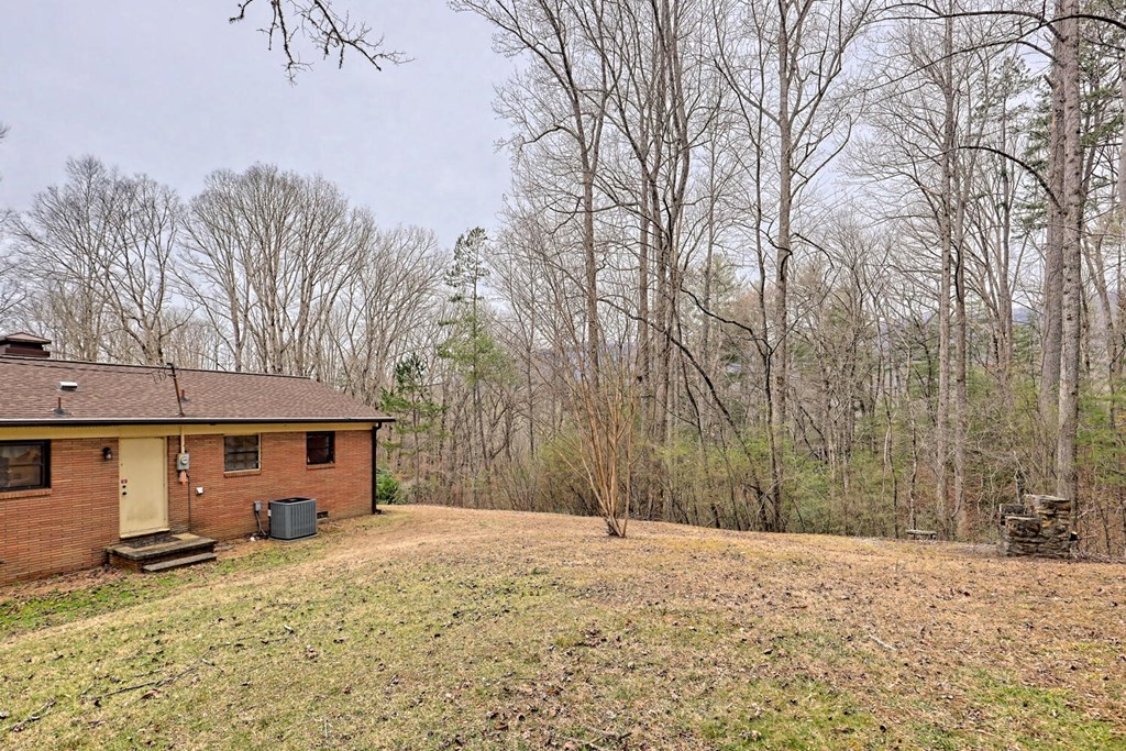 6074 Fires Creek Road