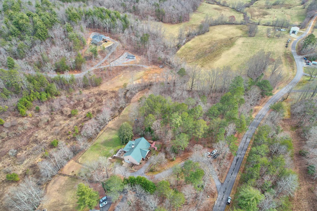 1659 Ivy Log Creek Road