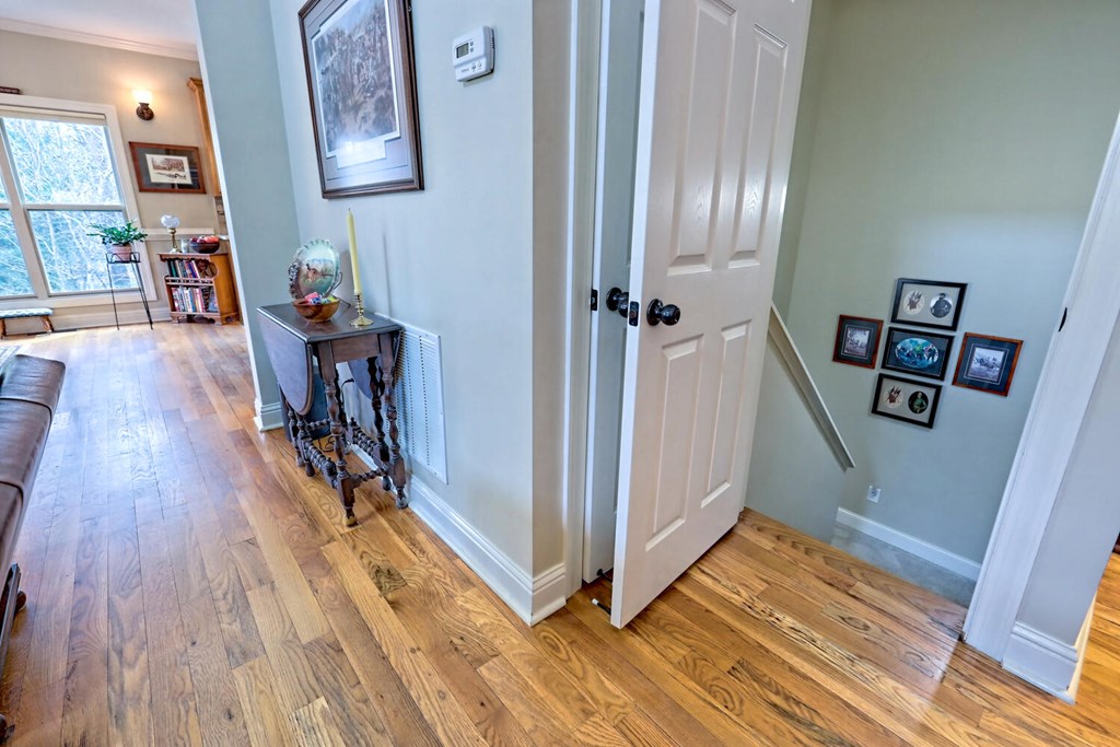 1659 Ivy Log Creek Road