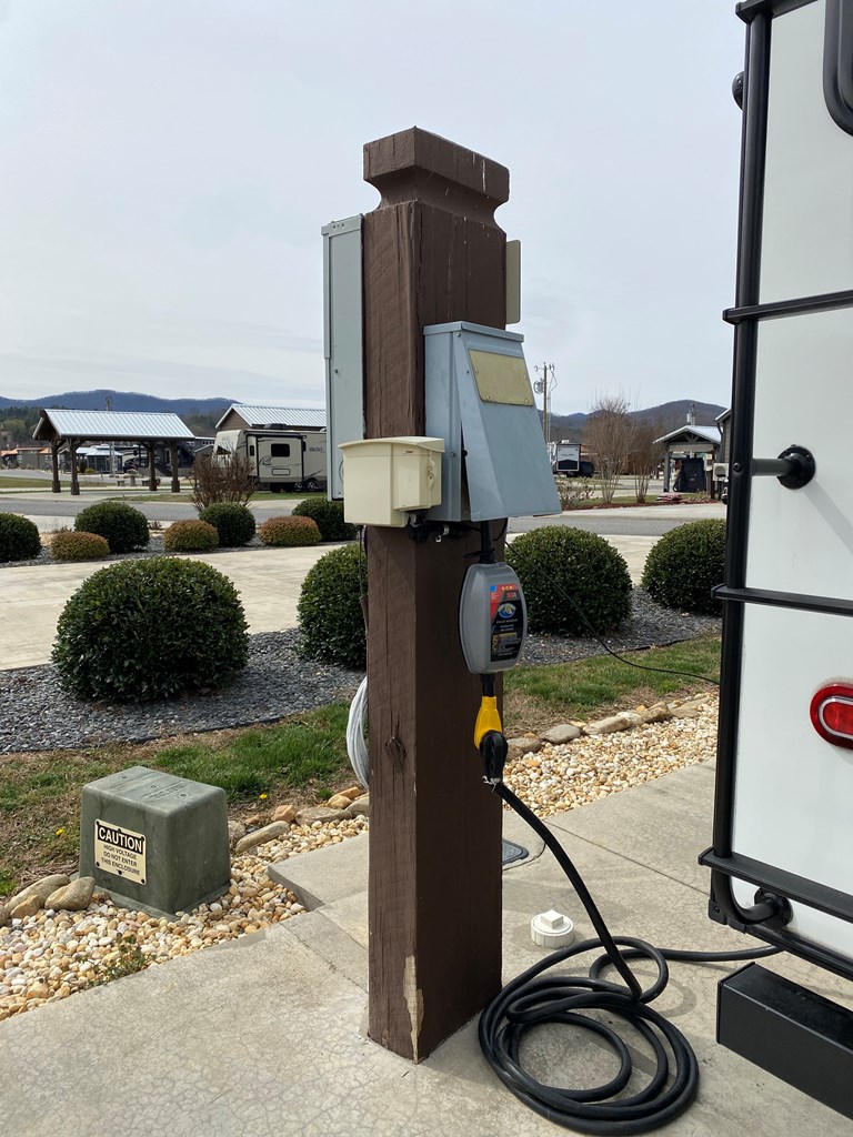 11 Mountain Vista Road